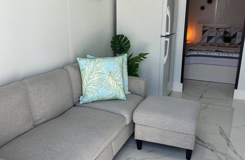 Hialeah Apartment | La Capsula del Amor/The Capsule of Love