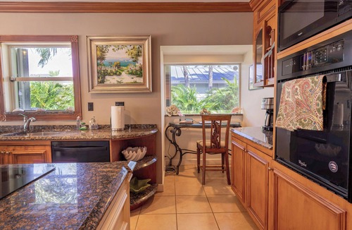 Terra Mar Island Estates House | La Dolce Vita Villa on the direct Intracoastal waterway, private beach