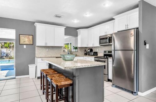 North Miami Beach House | La Villa Aventura! North Miami's Finest!