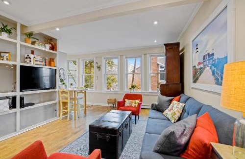Commercial Street Apartment | Lady Burns' Lookout