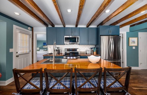 Village Green House | Lafayette Cottage in the Heart of Cape May