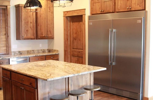 Kalispell Cabin | Lake House On Lake Blaine, Near Glacier NP and Whitefish Ski Resort