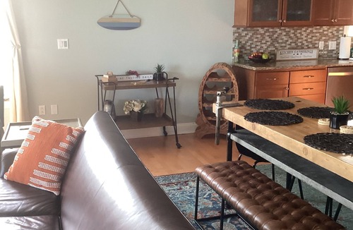Geneva-on-the-Lake Condo | Lake Life-The beach is your back yard! 3br/3ba Private Beach/pool/balcony