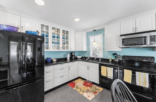 Bethany Beach House | Lake View Drive House