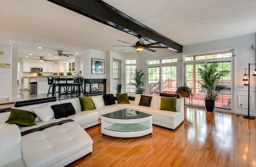 Chesapeake House | Lakefront Chesapeake Retreat w/ Hot Tub!