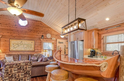 Mineral House | Lakefront living with direct beach access, two docks, boat house, firepit, & bar