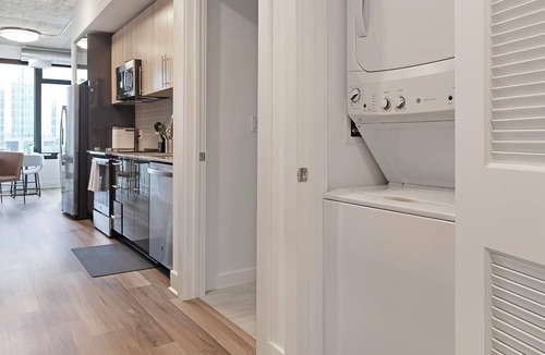 Baileys Crossroads Apartment | Landing | Amazing 1BD, Gym, Game Room