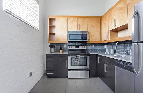 Petersburg Apartment | Landing at Star Lofts - 1 Bedroom in Petersburg