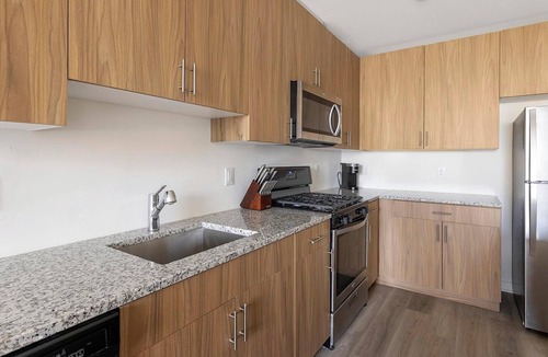 Carteret Apartment | Landing | Beautiful 1BD, Gym, Rooftop Lounge
