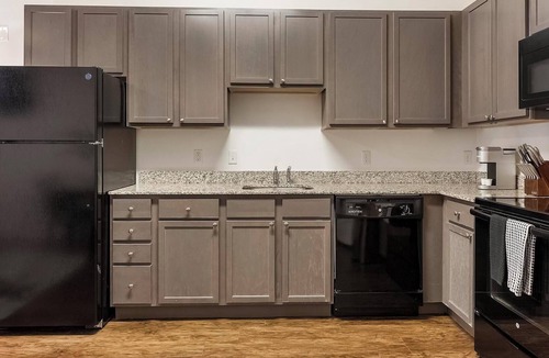 Church Hill Apartment | Landing | Chic 1BD, Clubhouse, Pool