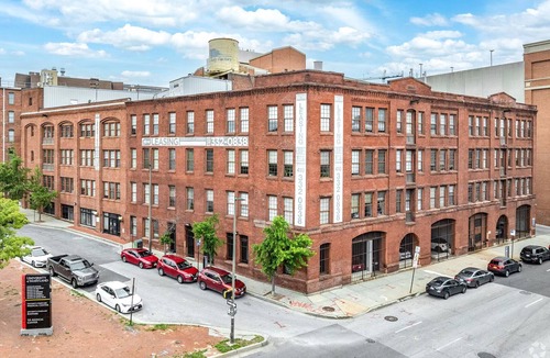 Downtown Baltimore Apartment | Landing | Chic 1BD, Gym, Courtyard