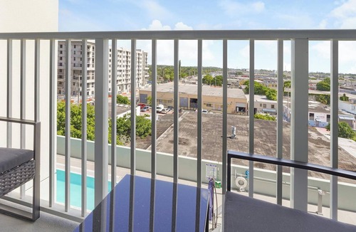 Hialeah Apartment | Landing | Incredible 1BD, Gym