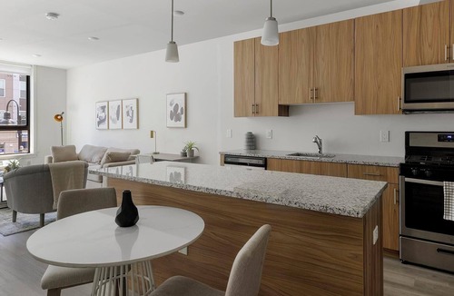 Carteret Apartment | Landing | Spectacular 1BD, Courtyard, Gym