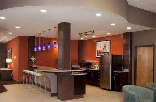Church Hill Apartment | Landing | Stunning 1BD, Courtyard, Rooftop Lounge