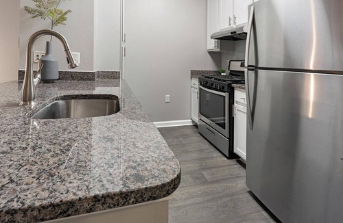 Town Center Apartment | Landing | Stunning 1BD, Gym, Courtyard