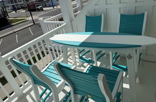 Cape May - Wildwood House | Large 4-bedr, 4 bath house, pool, one block from boardwalk and beach N. Wildwood