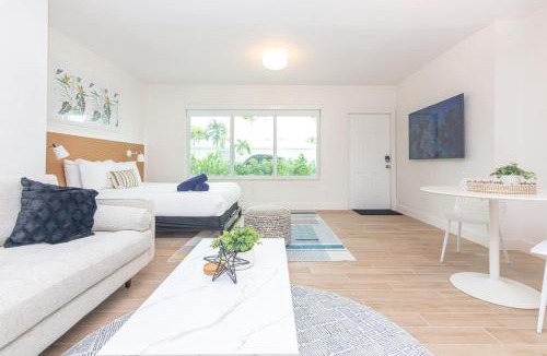 El Portal Apartment | Large Stylish Studio Apartment In El Portal #3