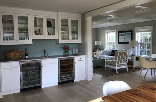 Nantucket Town House | Last week of Aug open, enjoy Labor Day on Nantucket. Fall dates available