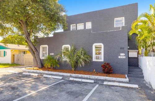 Poinciana Park Apartment | Lauderdale Bliss - Mins to Las Olas & Beach