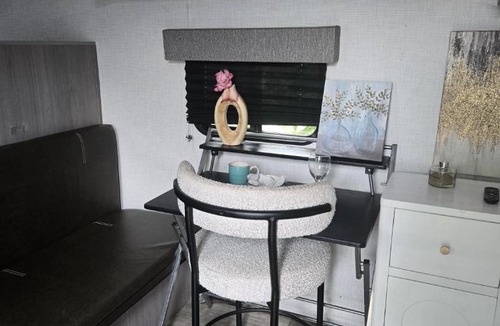 Hallandale Beach Apartment | Laura beach house