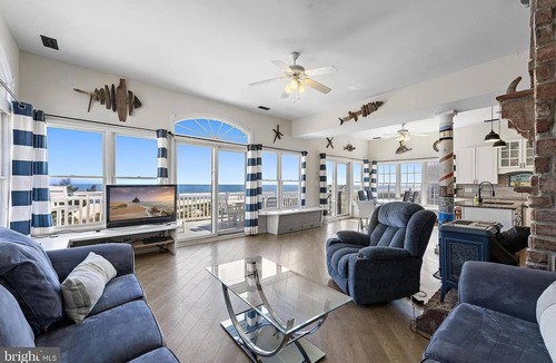 Surf City House | LBI Surf City - Oceanfront with Direct Beach Access - Elevator Renovated in 2026