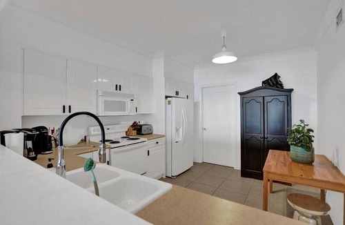 Sunny Isles Beach Condo | Le Petit Italie ,Water view 2/2 with pool