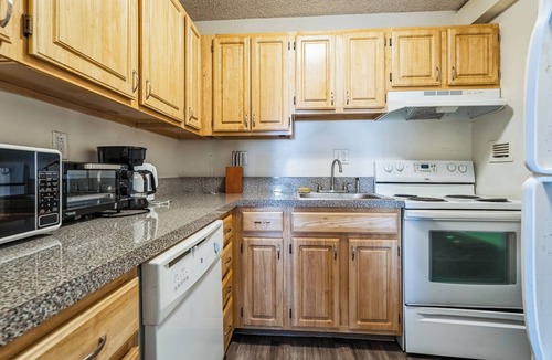 Richmond Apartment | Legacy at Imperial Village 312 I 1 Bed 1 Bath