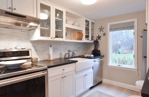 Brewster House | Less Than 1 Mile to the Beach with Custom Fire Pit!