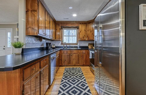 Bumpass House | License To Chill