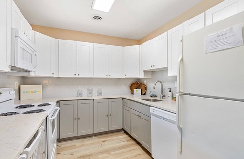 Caine Woods Condo | Lighthouse Point Villas - Unit#4