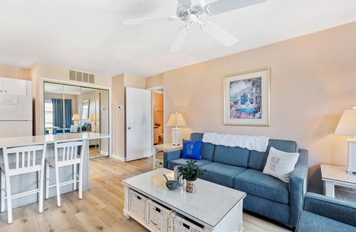 Caine Woods Condo | Lighthouse Point Villas - Unit#8