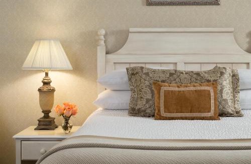 Monroe Ward Hotel | Linden Row Inn