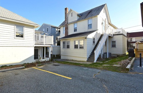 South Rehoboth Condo | LINENS & DAILY Activities INCLUDED*! PET FRIENDLY! 2 BLOCKS TO BEACH , DOWNTOWN. PET FRIENDLY, Grab your furry friends and come to the beach!