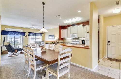 Villages of Five Points Condo | LINENS INCLUDED! TENNIS, POOL, PLAYGROUND, BOOK TODAY!