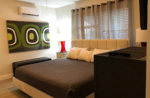 Lake Ridge House | Little Coconut