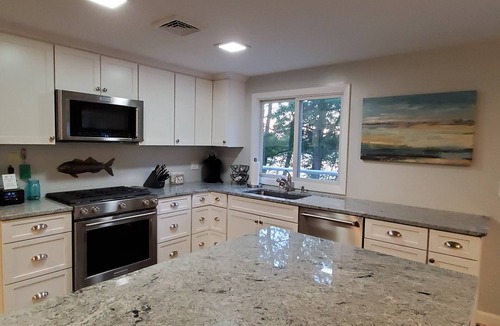 West Barnstable House | Located directly on Pond, Swimming, Kayaking, Fishing, Beach Pass, A/C, Clean!