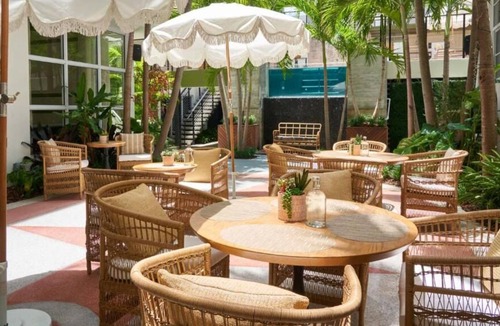 South Pointe House | Located in the Heart of South Beach! 2 Pet-Friendly Units, Swimming Pool!
