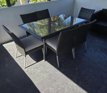 Hallandale Beach Hostel | Lola Place
