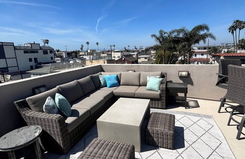 Peninsula House | Long Beach Peninsula Vacay Stay steps from the sand and beautiful Bay!