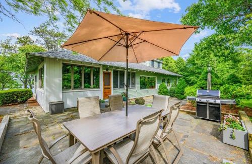 Northwest Harwich House | Long Pond Escape—Decks, Kayaks Fishing