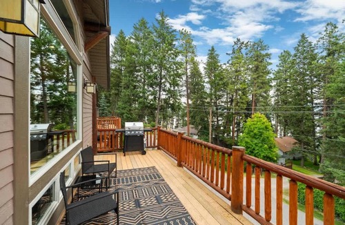 Somers House | Lookout Cabin at Flathead - Sleeps 7