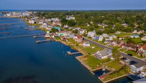 Chincoteague House | Lookout on Main