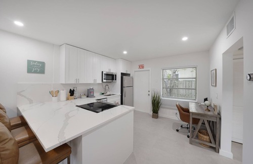 Harbordale Apartment | Lovely 1 bedroom - Just Beachy unit 2