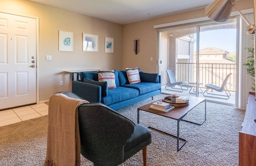 Moorpark Apartment | Lovely 1BR in Moorpark + Parking