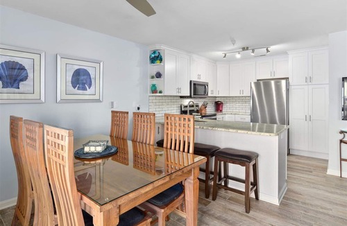 Ocean City Condo | Lovely 2 br on bay with pool, and walking distance to beach and boardwalk!