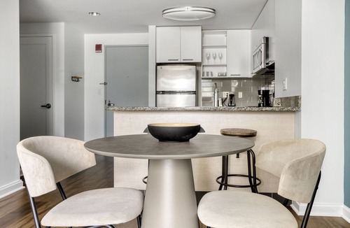 East Cambridge Apartment | Lovely Kendall Square 1BR w/Concierge & Gym, steps to MIT, by Blueground