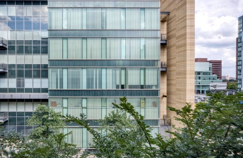 East Cambridge Apartment | Lovely Kendall Square 1BR w/Concierge & Gym, steps to MIT, by Blueground