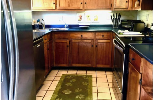 Boyd Tavern House | Lovely spacious home in the country - Work Remotely