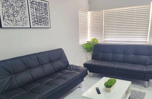 Lake Ridge Apartment | ★Lovely1 BR Apt★ Minutes away to Fort Lauderdale/Las Olas Beach★