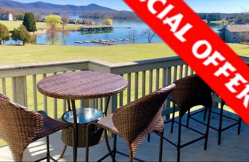 Smith Mountain Lake Condo | LOW OFF-SEASON RATE☀️🌼🌸🌺BERNARDS LANDING RESORT☀️🌼🌸🌺SMITH MOUNTAIN LAKE